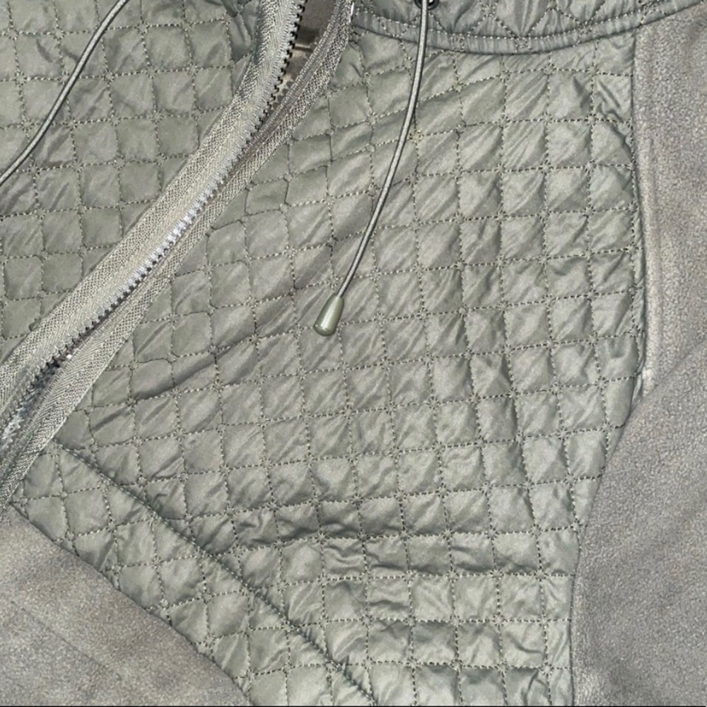 Jacket - Picture 2 of 3